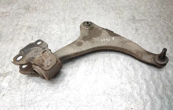 Volvo V60 Front lower control arm/wishbone 31340127
