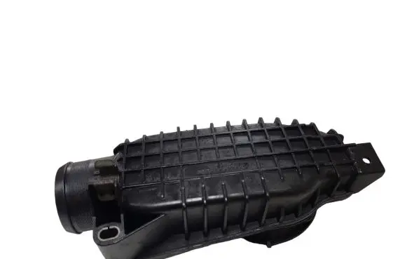 Jaguar XF X250 Air intake hose/pipe 4R806K770AE