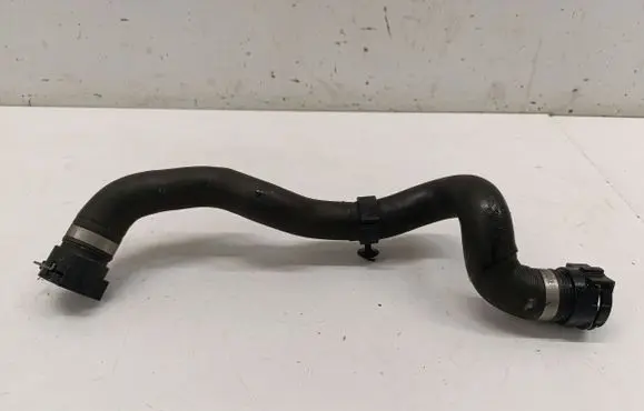 Mini Cooper Countryman F60 Engine coolant pipe/hose 7645521