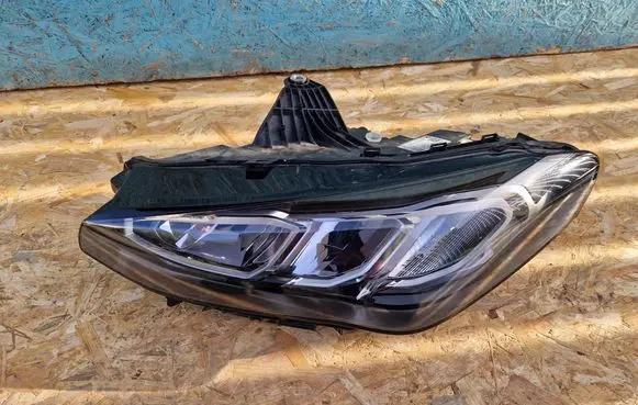 BMW 2 Active Tourer U06 Headlight/headlamp 5A4224308