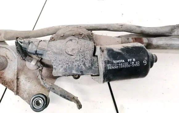 Toyota Avensis Verso Wiper motor 8511044100 85110-44100
