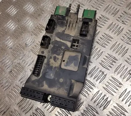 Volkswagen II LT Fuse module 0005400650 08501002