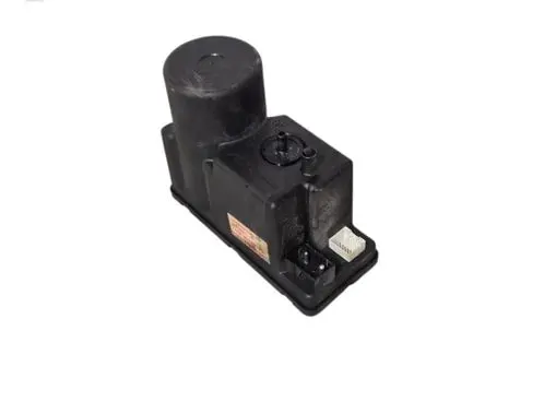 Audi A4 S4 B5 8D Central locking vacuum pump 4A0862257A