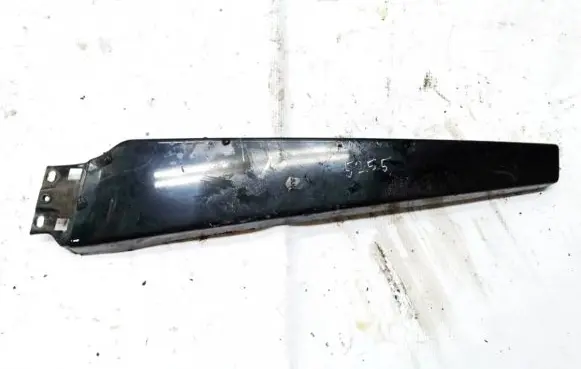 Audi A6 S6 C6 4F Front door glass trim molding 4f0853290a