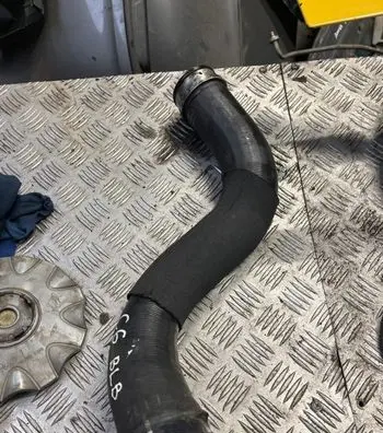Audi A6 S6 C6 4F Intercooler hose/pipe 4f0145737d