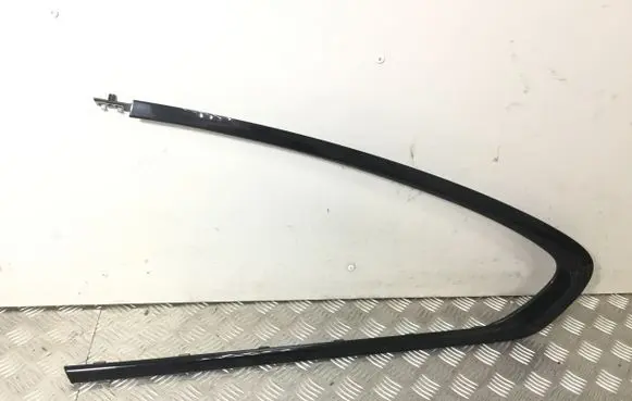 BMW 6 F12 F13 Rear side glass trim 7255591