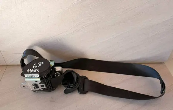 Seat Alhambra (Mk2) Rear seatbelt 7N0857806B