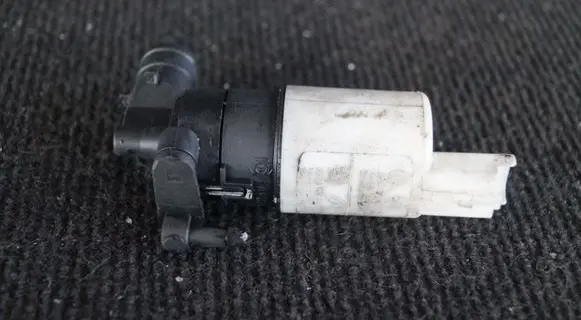 Renault Trafic II (X83) Windscreen/windshield washer pump