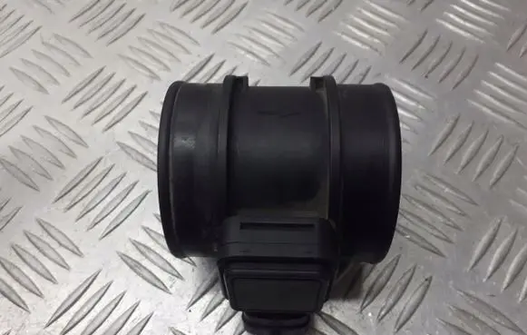 Opel Zafira B Mass air flow meter 553553813
