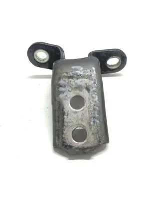 Toyota Avensis T270 Front door upper hinge