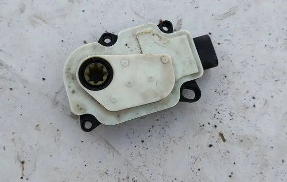 Tesla Model S Other devices 110485401