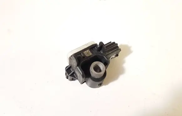 Mitsubishi Outlander Airbag deployment crash/impact sensor 8651A165