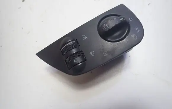 Volkswagen Polo III 6N 6N2 6NF Light switch 6N1941531M