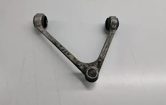 Front lower control arm/wishbone