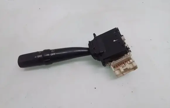 Toyota Avensis T220 Indicator stalk