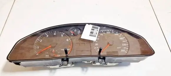 Audi A4 S4 B5 8D Speedometer (instrument cluster) 8d0919861c vn040287