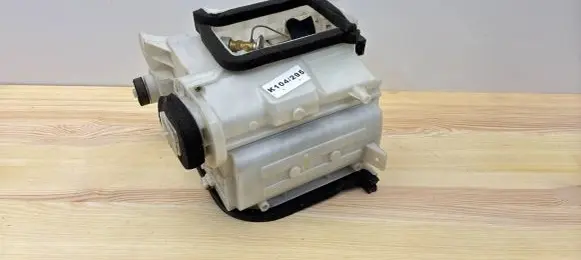 Mazda 323 F Front door blower motor BC5EC