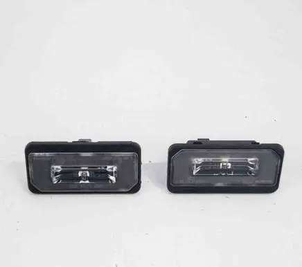 Tesla Model S Number plate light 10343411072439773