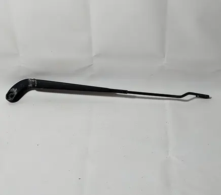 Chrysler Voyager Front wiper blade arm 4717364