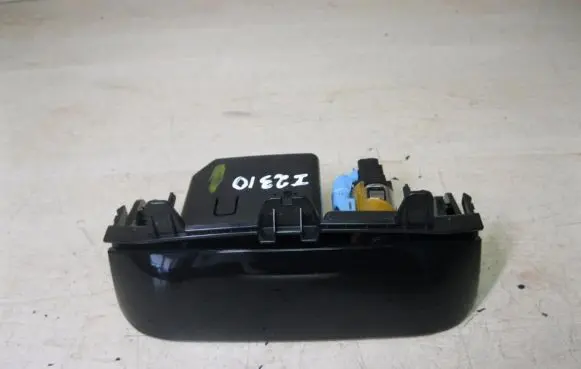 Ashtray (front)