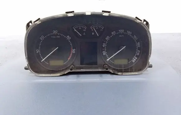 Skoda Octavia Mk1 (1U) Speedometer (instrument cluster) 1U0920841J