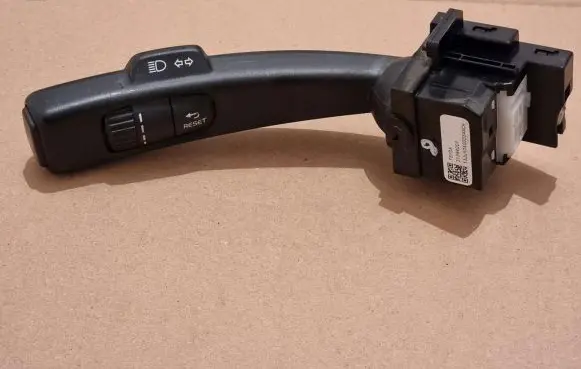 Volvo V60 Indicator stalk 31394001