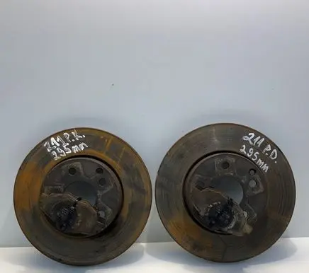 Mercedes-Benz E W211 Front brake disc