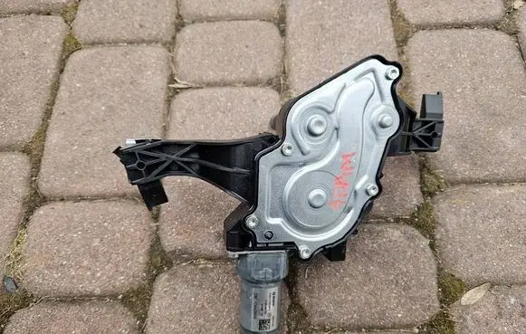 Opel Adam Rear window wiper motor 13443959
