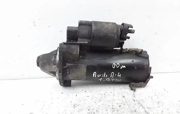Audi A4 S4 B5 8D Starter motor 068911024G