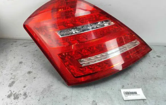 Mercedes-Benz S W221 Rear/tail lights A2218201364