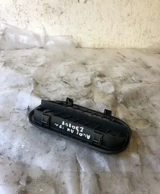 Audi A4 S4 B9 Quarter panel pressure vent 6r0819465b