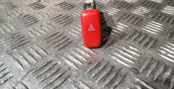 Honda HR-V Hazard light switch M17479 HD25