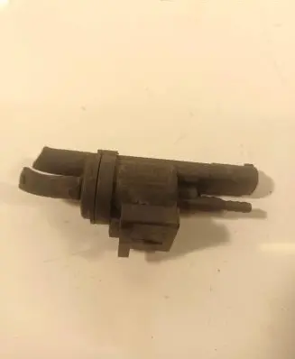 Mercedes-Benz E C207 W207 Valve vacuum 0025401497 48B43625B00