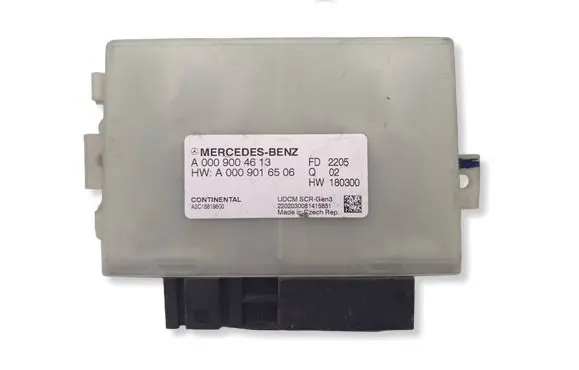 Mercedes-Benz E W213 Reducing agents exhaust control unit A0009004613 A2C16819800 A0009016506