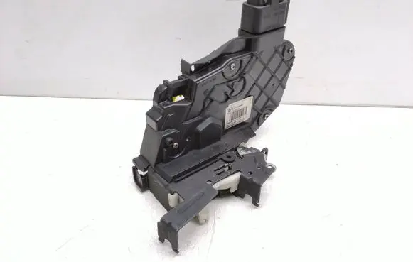 Volvo S80 Front door lock 31253666