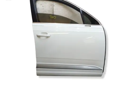 Audi Q7 4M Front door 
