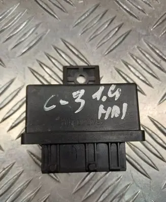 Citroen C3 Fuel pump relay 240107