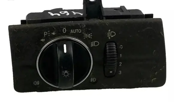 Mercedes-Benz E W211 Light switch A2115450304