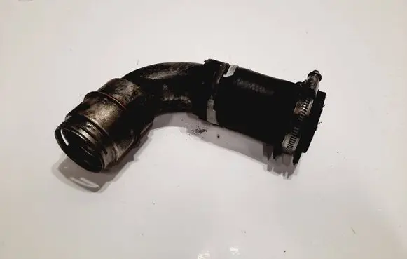 Intercooler hose/pipe