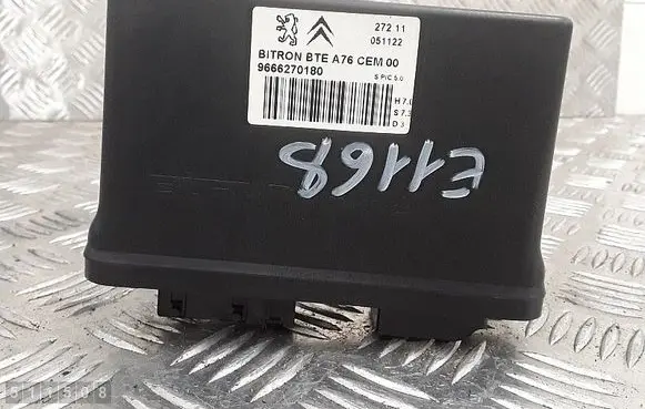 Peugeot 207 CC Convertible roof control unit 9666270180