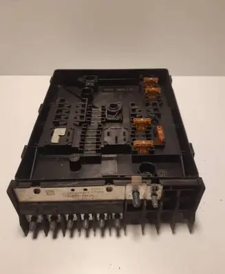 Audi A3 S3 8P Fuse box set 01718130