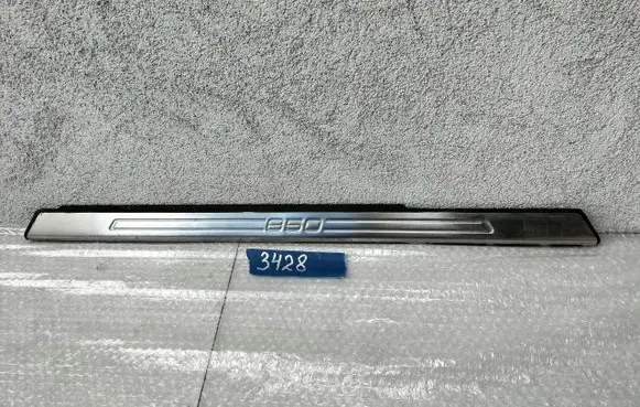 Volvo 850 Front door trim (molding) 9134540