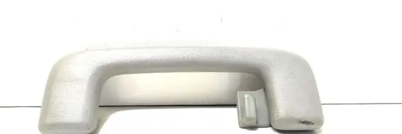 Mitsubishi Outlander Rear interior roof grab handle