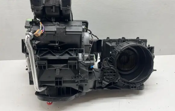 Volkswagen Jetta VII Interior heater climate box assembly 5QM816005P 00835145 T859114A