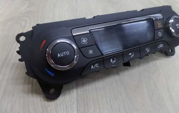 Ford Focus Climate control unit BM5T-18C612-CL 42985