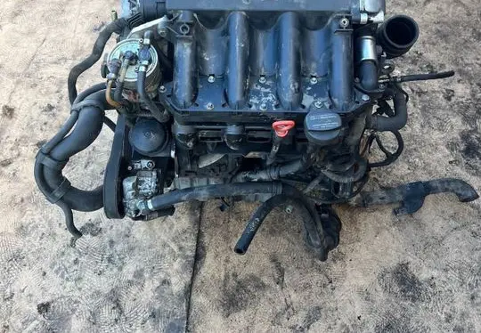 Mercedes-Benz Vito Viano W638 Engine 