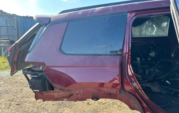 Jeep Grand Cherokee WL Rear quarter panel 