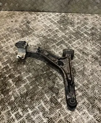 Mercedes-Benz CLA C117 X117 W117 Front lower control arm/wishbone 2463304800 A2463304800