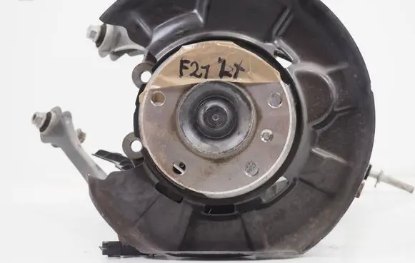BMW 1 F20 F21 Rear wheel hub spindle/knuckle 6792515