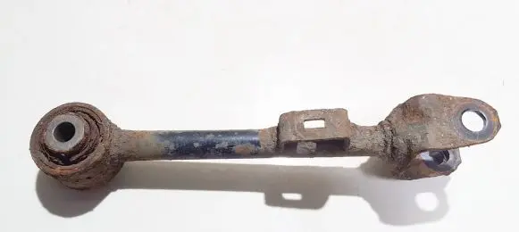 Honda CR-V Rear upper control arm/wishbone
